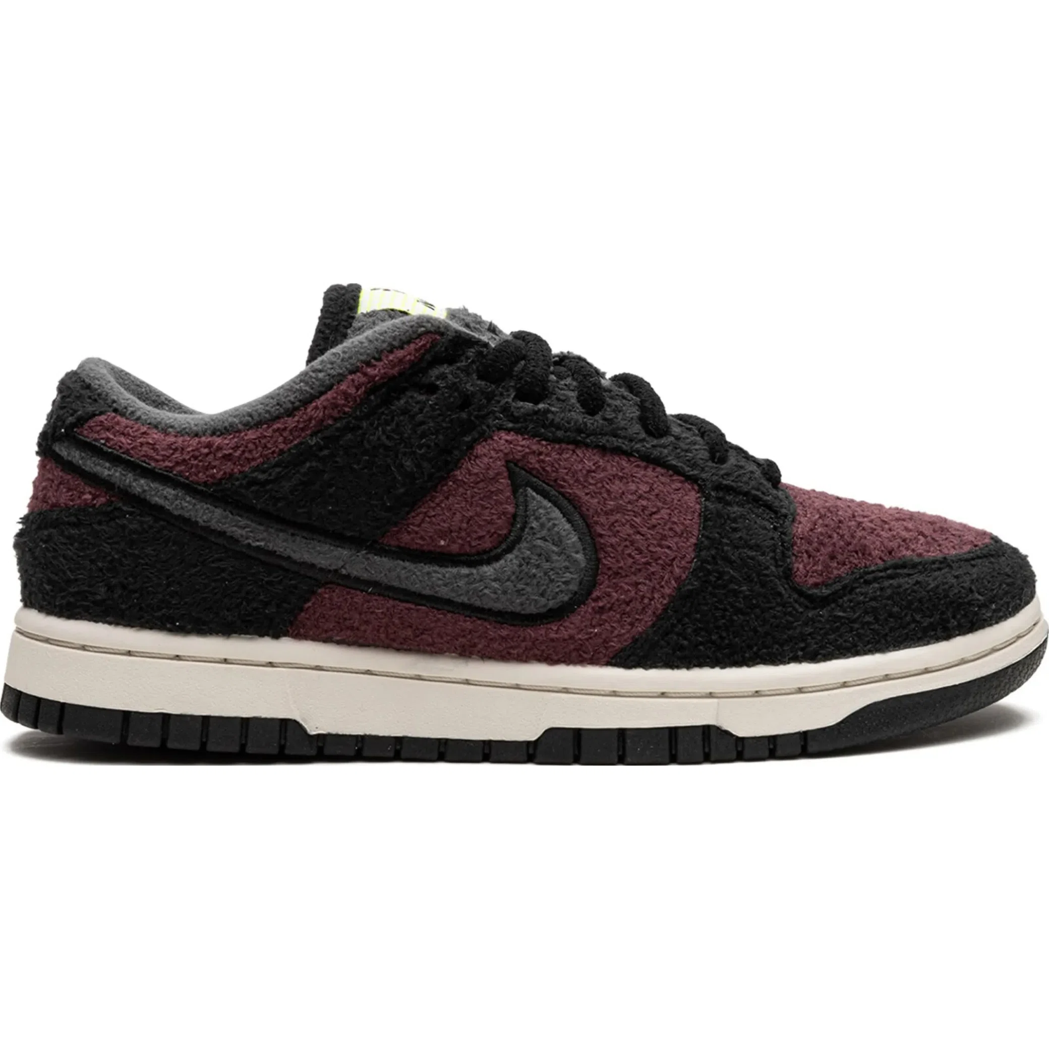  Nike Dunk Low SE WMNS "Fleece Pack - Burgundy Crush" | Farsel