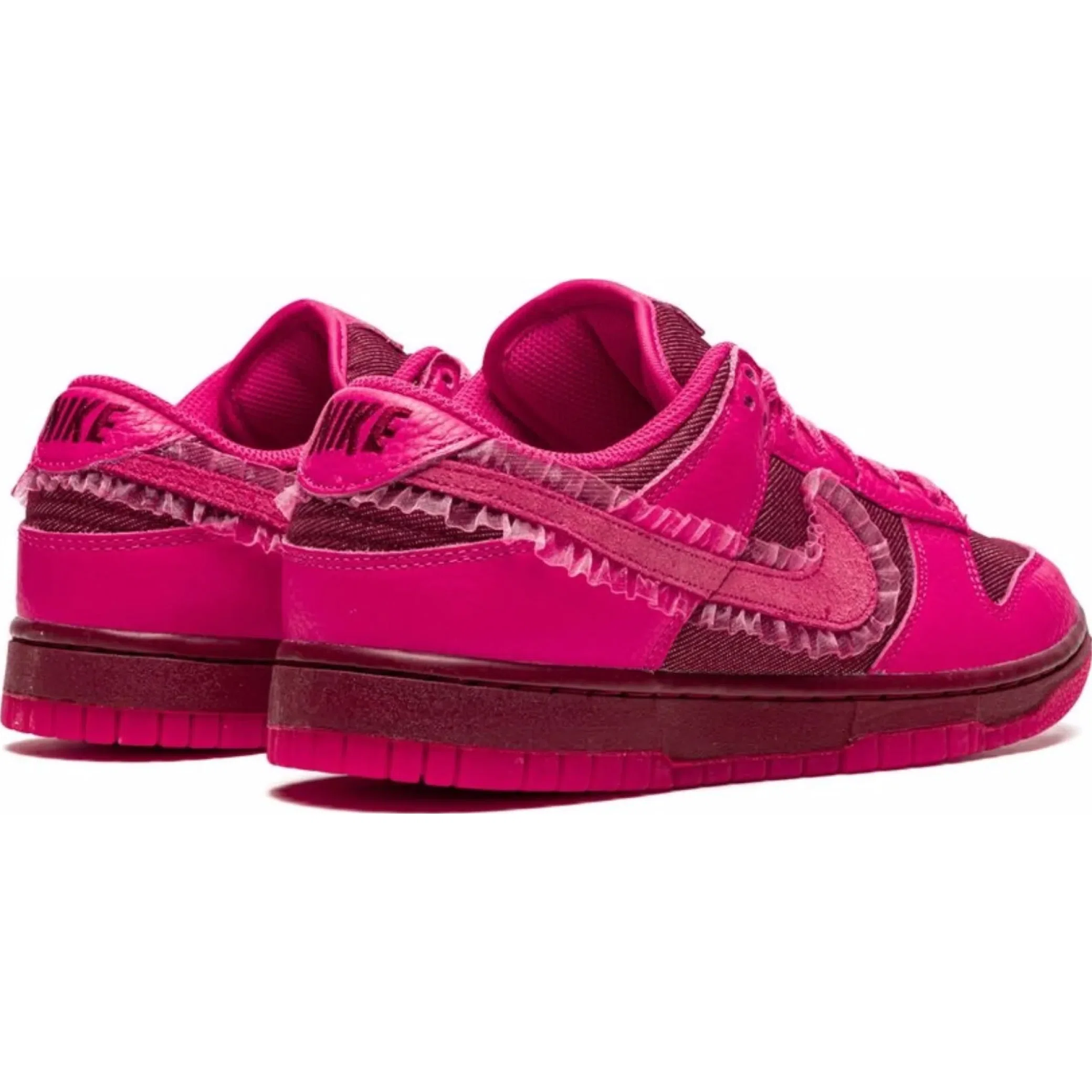  Nike Dunk Low WMNS "Valentine's Day" | Farsel