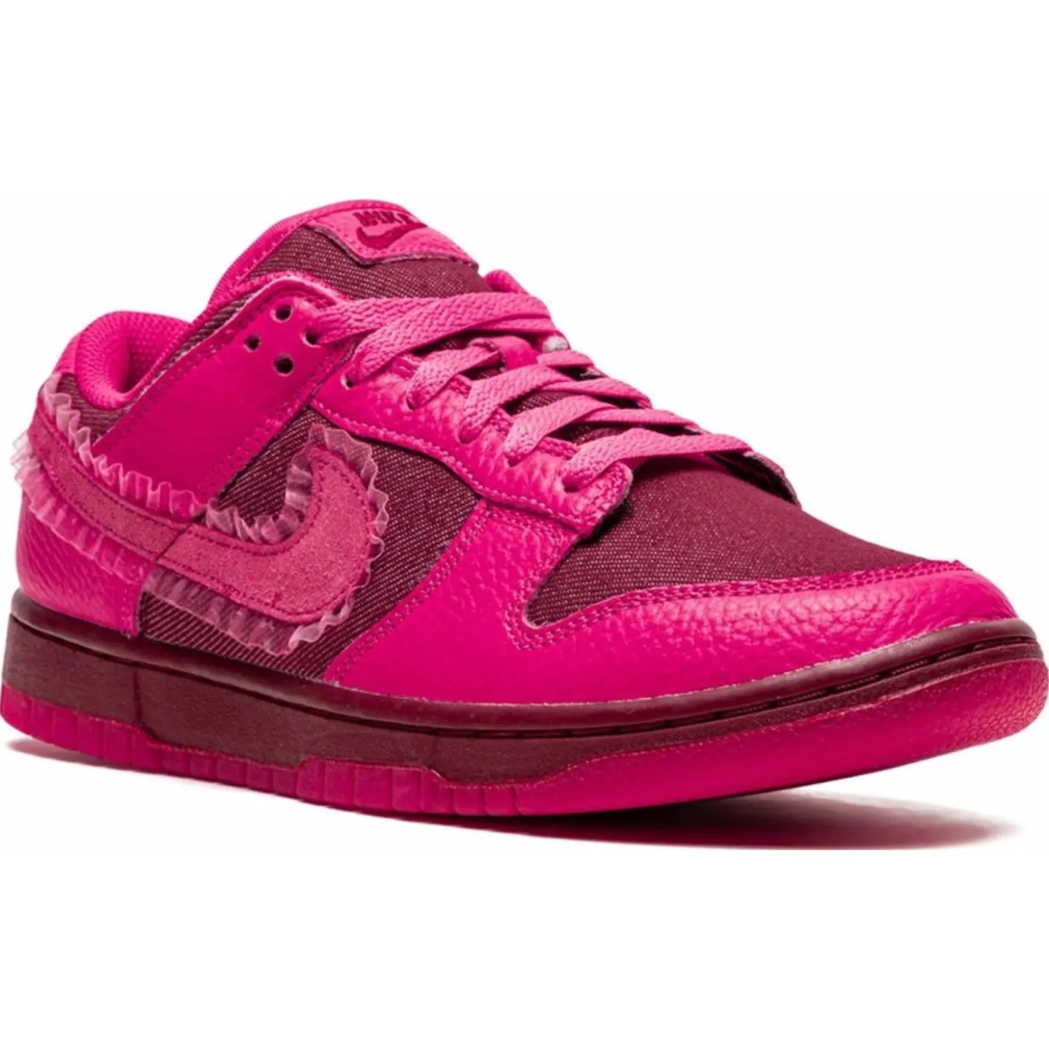 Кроссовки Nike Dunk Low WMNS "Valentine's Day" | Farsel