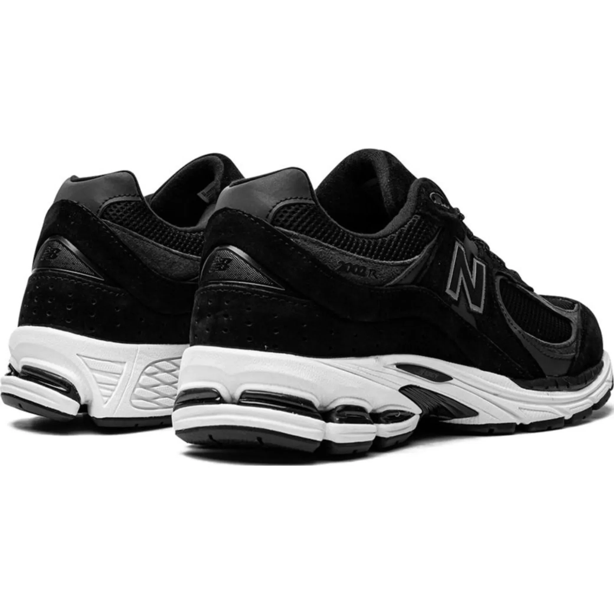  New Balance 2002R "Black / Gunmetal" | Farsel