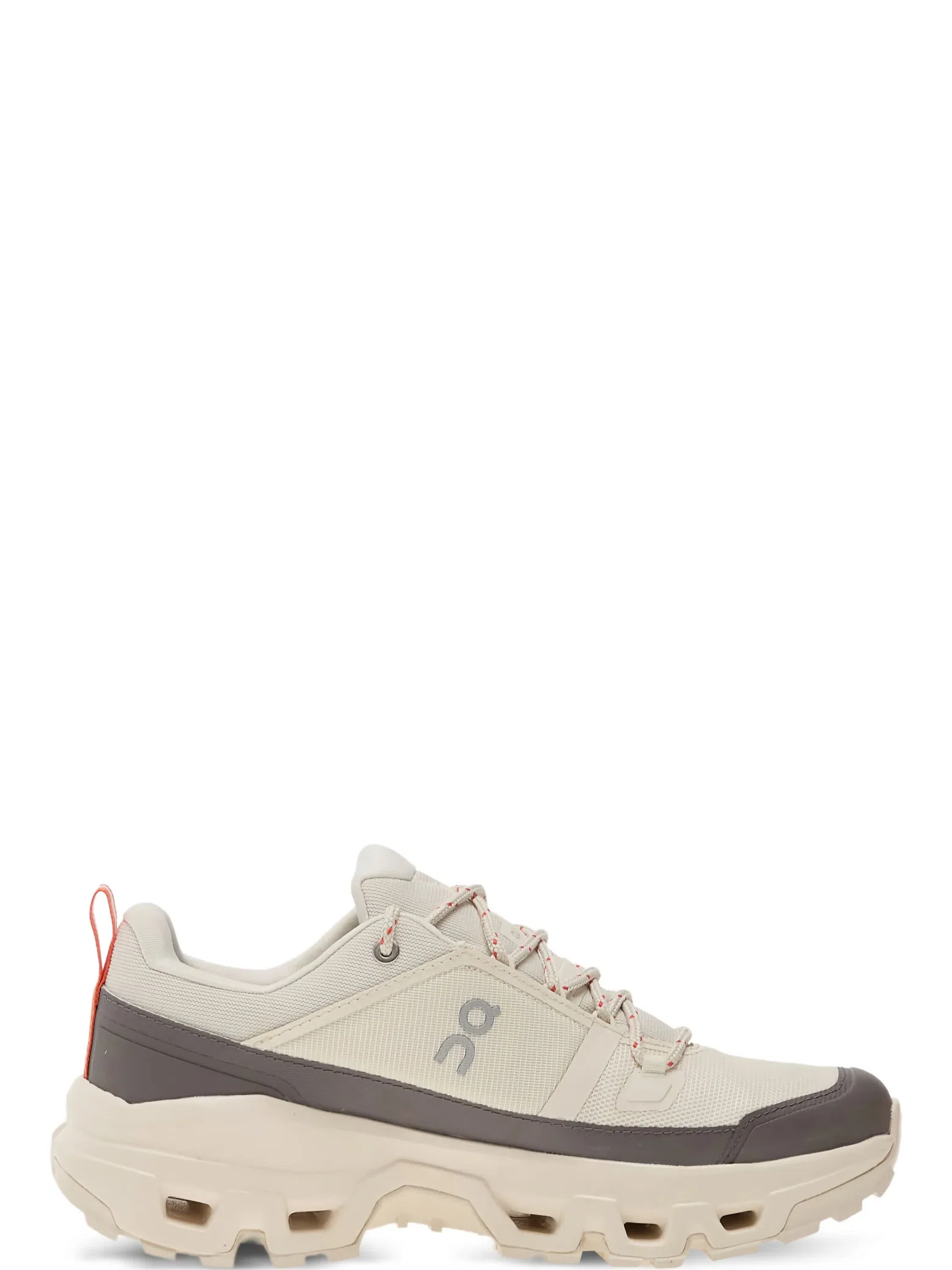 Кроссовки ON Cloudrock Low Waterproof "Ivory" | Farsel