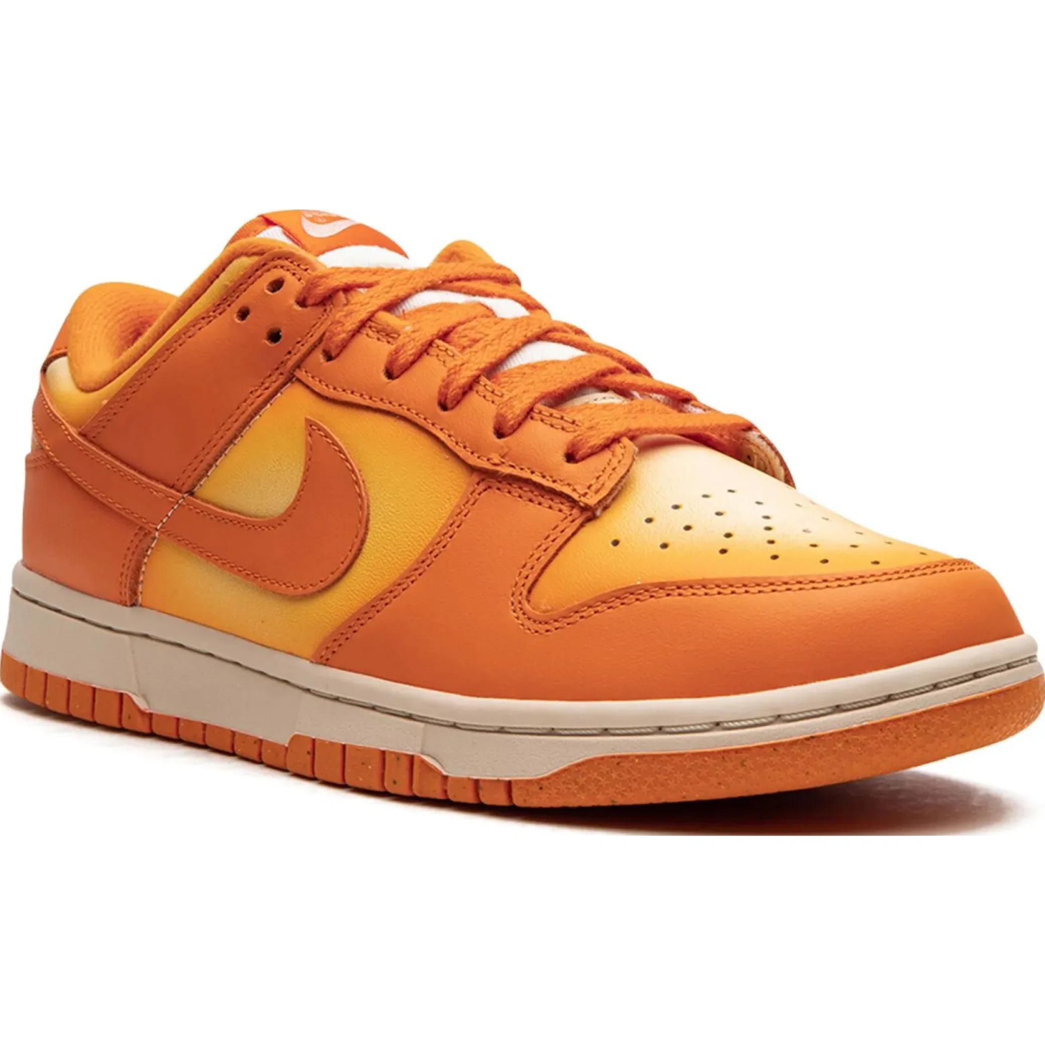 Кроссовки Nike Dunk Low WMNS "Magma Orange" | Farsel