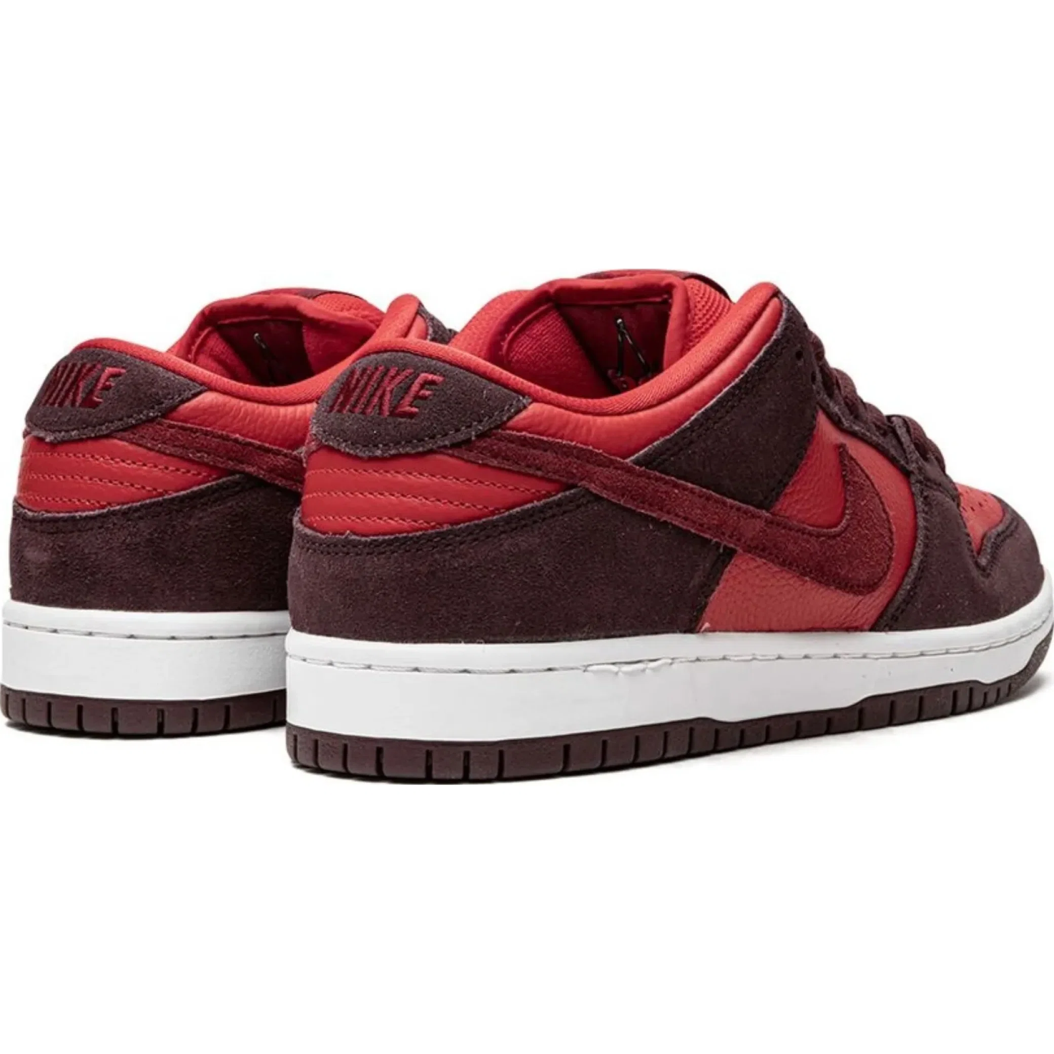  Nike SB Dunk Low "Cherry" | Farsel