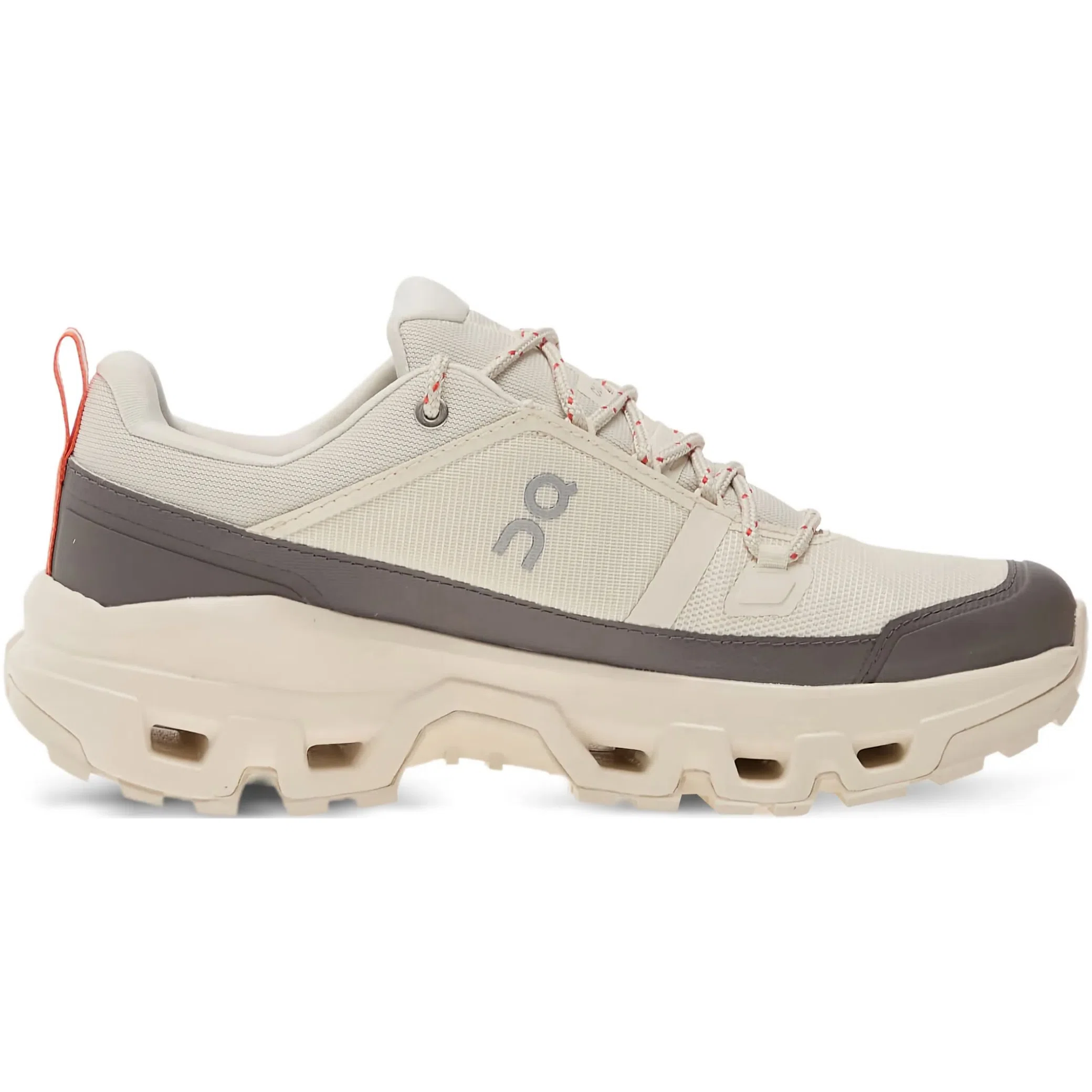 Кроссовки ON Cloudrock Low Waterproof "Ivory" | Farsel