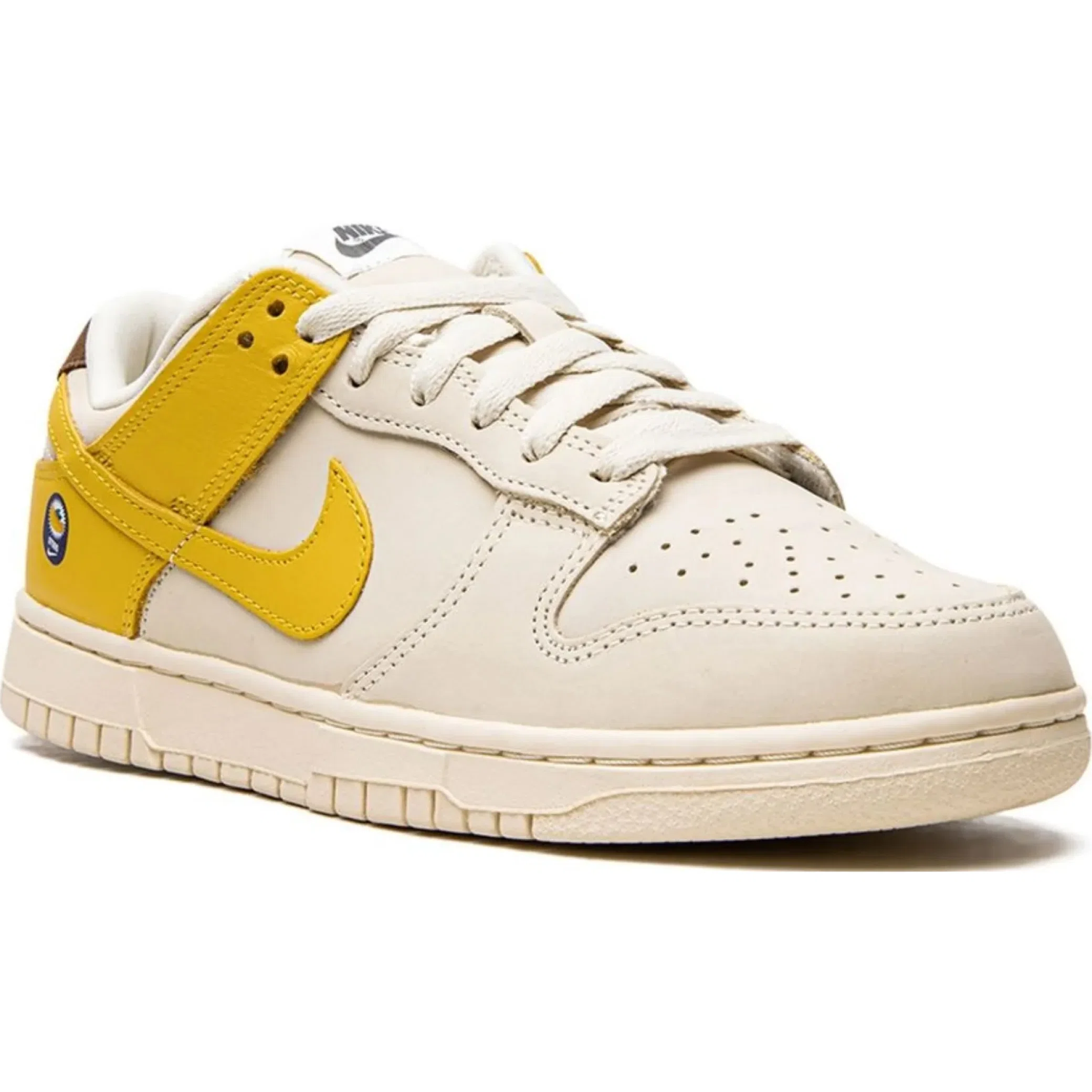 Кроссовки Nike Dunk Low LX WMNS "Banana" | Farsel